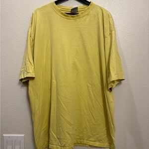 90s Vintage Yellow Oversized Men’s Minimal Essentials Tshirt XL 25x30